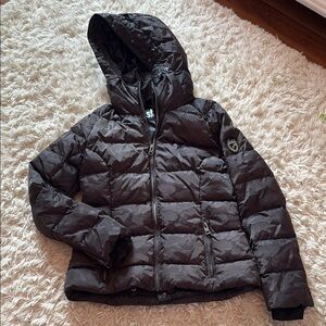 EUC Skea black camo ski puffer
